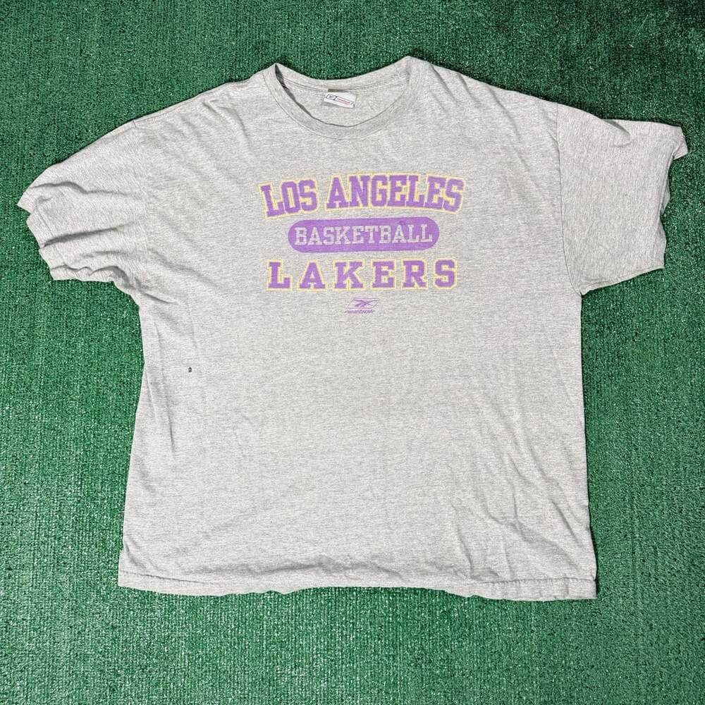 Vintage Y2K Reebok Los Angeles Lakers Basketball Grey T-Shirt XXL